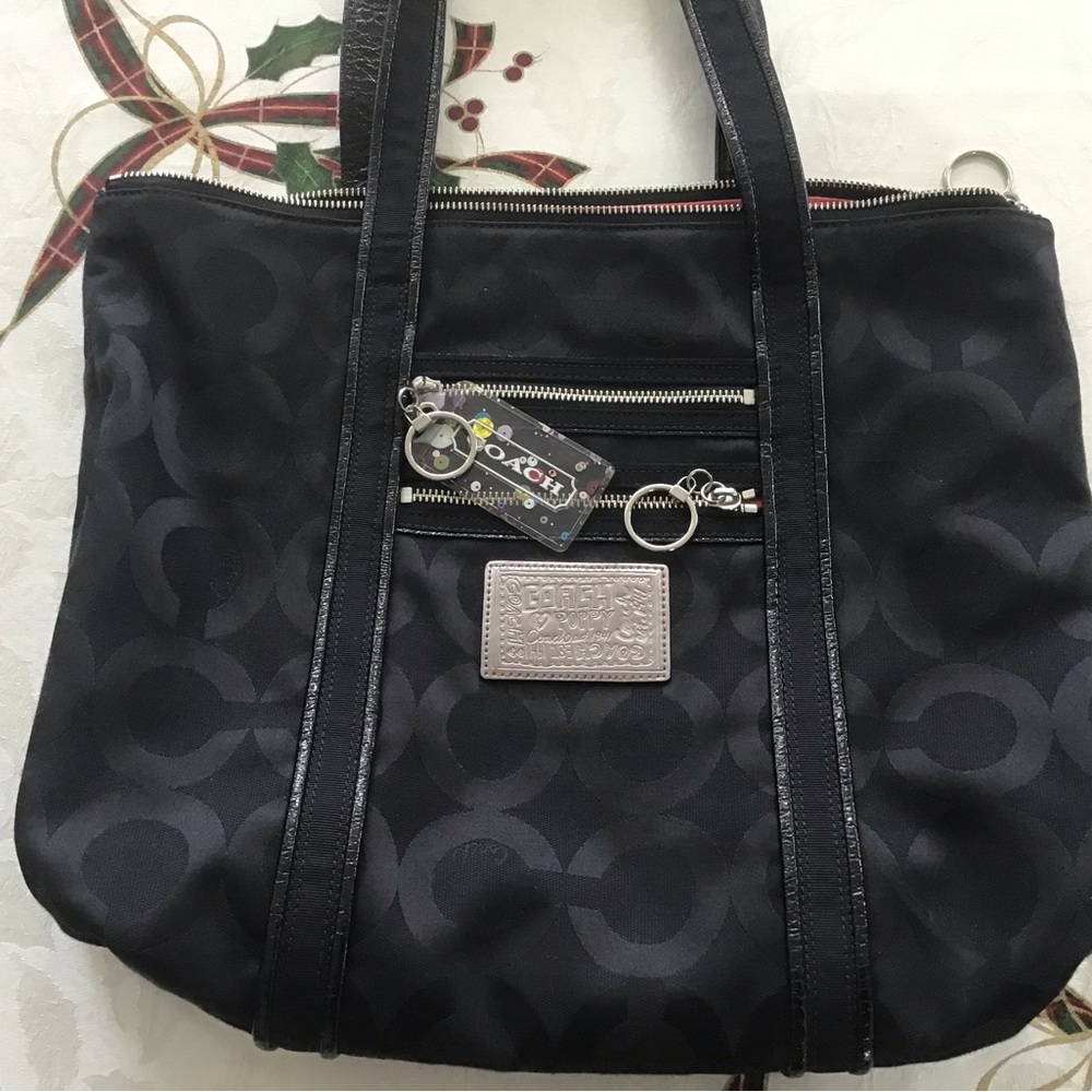 Coach Poppy Black Optic Art Tote EUC